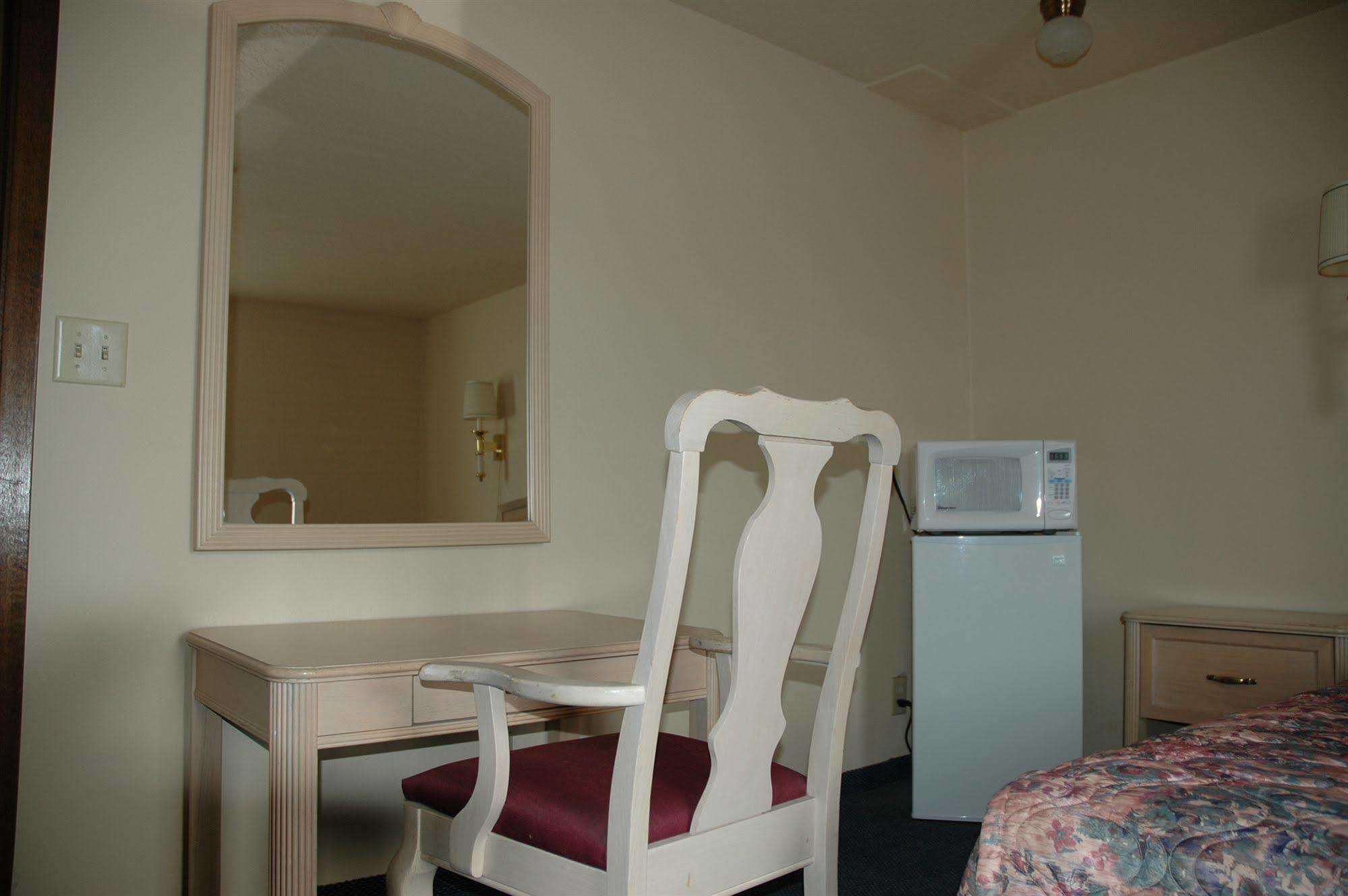 Budget Motel Дельта Экстерьер фото